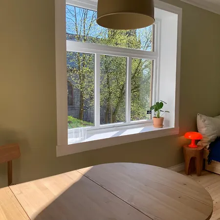 Lägenhet Cozy Scandinavian Bergen